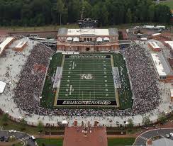 DrewPickett13's tweet photo. Blessed to receive an offer from The University of North Carolina at Charlotte! @ALLGASTRNG @GasCrew7v7 @CoachDawkins1 @Coach_Griggs @RCWarriorsFB  @AL6AFootball @SWiltfong247 @RWrightRivals https://t.co/zFmPwpB4LF