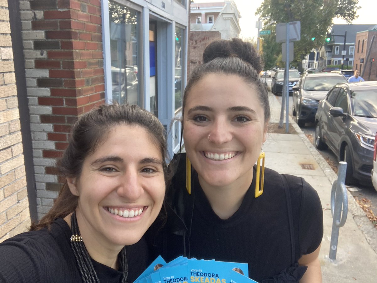 theodoraskeadas's tweet photo. Thank you to my sister @skeadasg for canvassing the Huron Village neighborhood with me this evening! We had wonderful conversations with our neighbors! 🥳🥳
#CambridgeCityCouncil #cambma #mapoli #teamtheo #runwiththeo https://t.co/D7JqQVfUIx