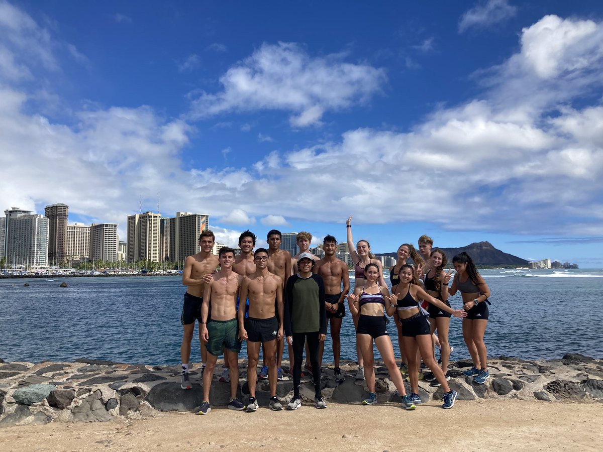 CUITFXC's tweet photo. Landed and got our first run in Hawaii, almost ready for @ThePacWest on Saturday! #racedaysoon #Hawaii @cuieagles https://t.co/l0p8btoGjI