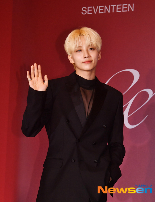 SEVENTEEN ジョンハン JEONGHAN attacca 特典トレカ タレントグッズ アイドル