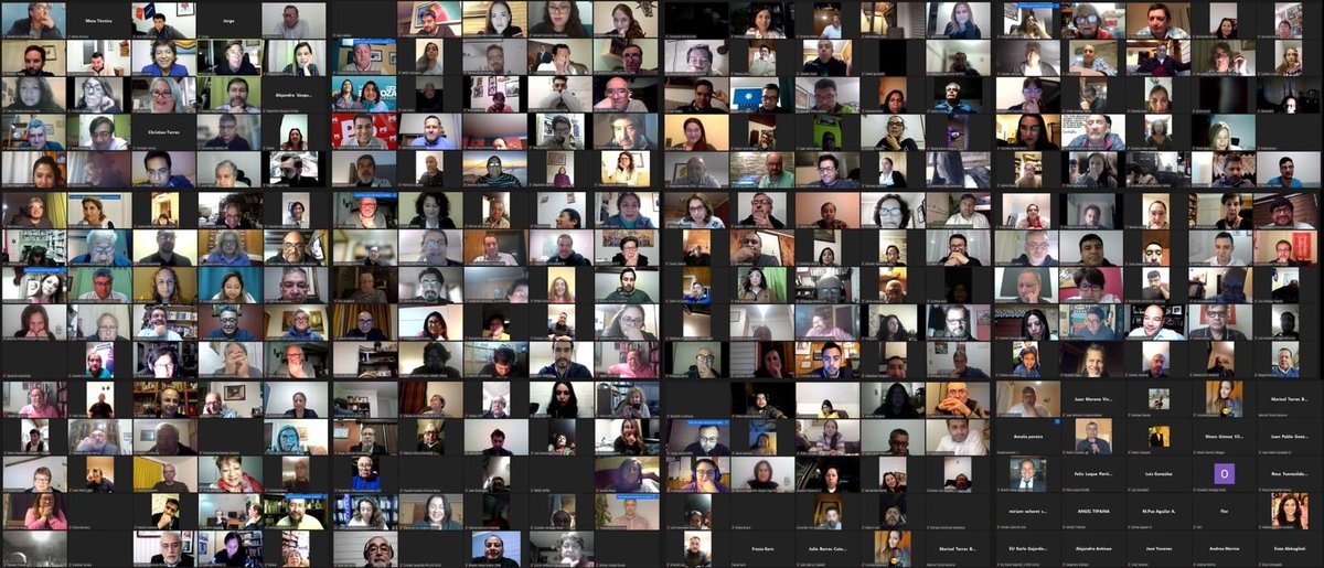 ProvosteYasna's tweet photo. Muy agradecida del encuentro con más de 750 líderes de Nuevo Pacto Social. Somos los que hemos aprendido a hacer de la diversidad una fuerza capaz de construir comuna, región y patria. Todas y todos juntos con un solo propósito: unir a Chile. #AhoraYasna https://t.co/A3fycqqanY
