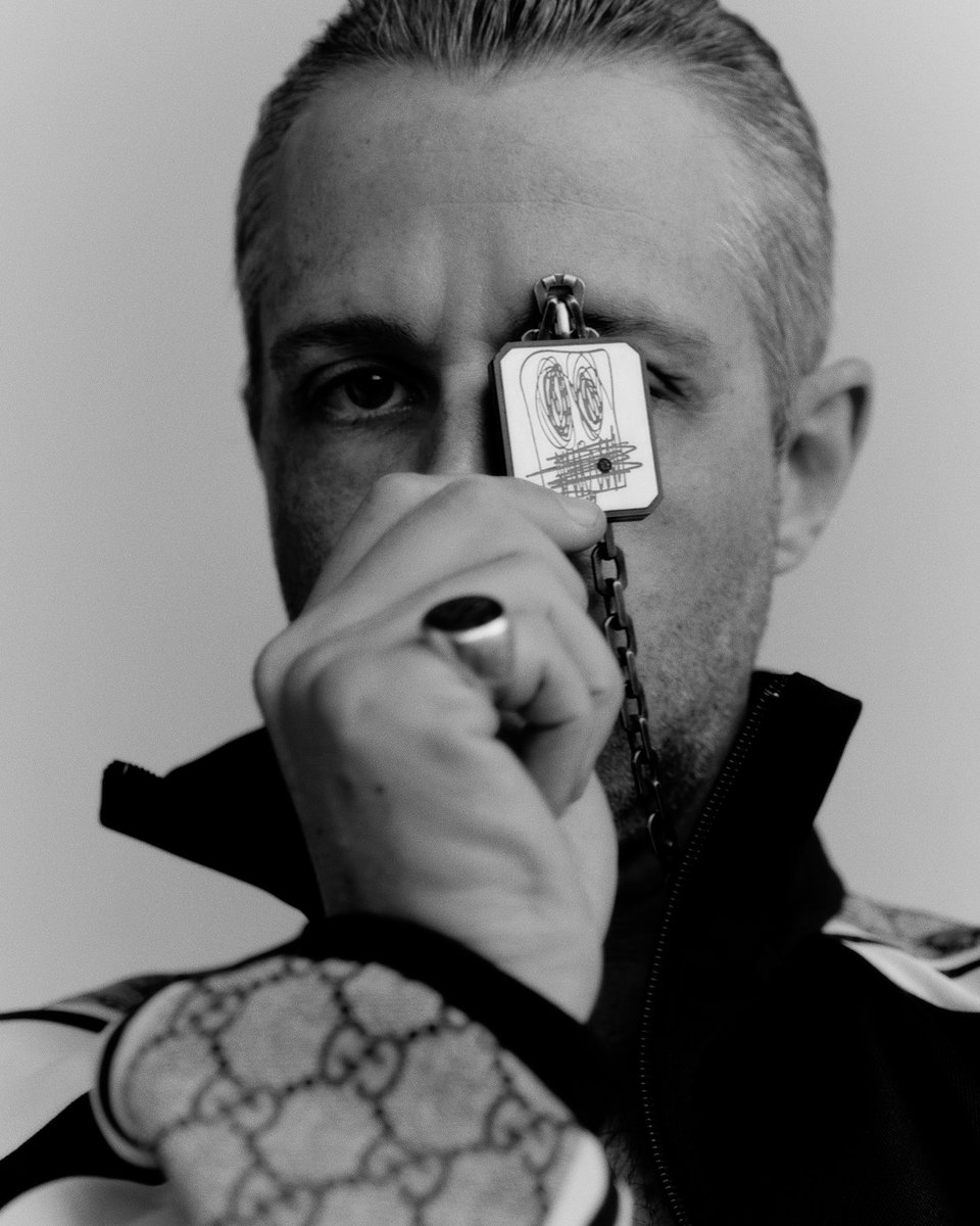 “I have vanquished the foe, I have wrestled myself free of my father’s terminal embrace that I’ve been locked in. There’s this feeling of...triumph..and...weightlessness..
and flight.” #jeremystrong #KENDALLROY <a href="/succession/">Succession</a> #SuccessionHBO