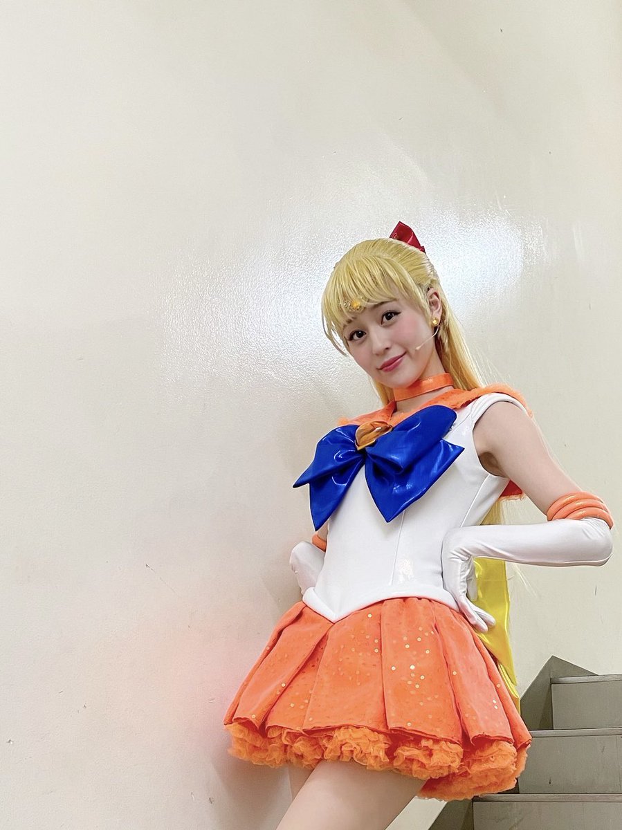 10月22日金曜日の今日は セーラーヴィーナス 愛野美奈子ちゃん お誕生日 おめでとうございます 牧野真鈴