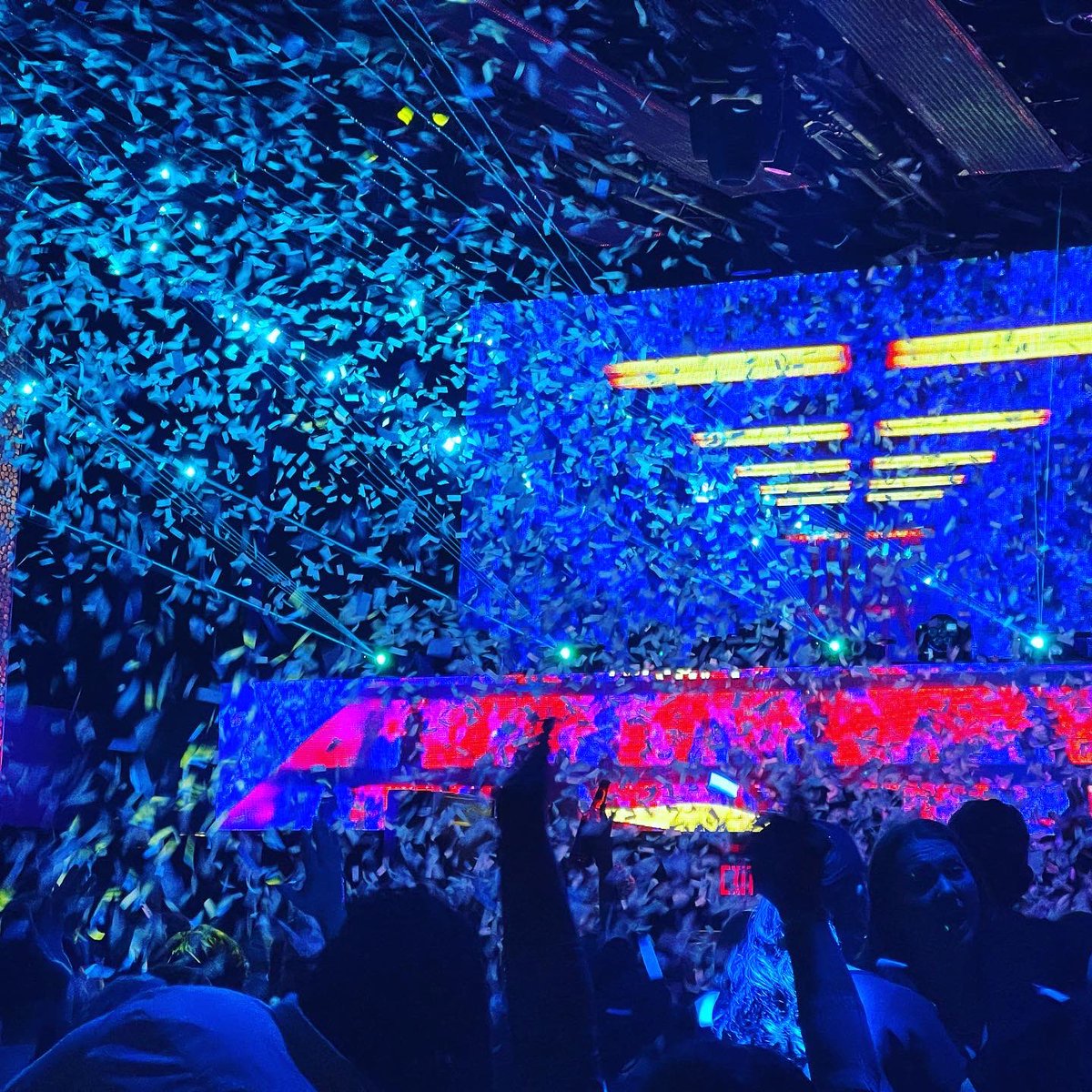 No. #231 || <a href="/diplo/">diplo</a> x @hellofyllo x <a href="/numberproject/">the number project</a> || #mjbizcon in Las Vegas. 

Thank you to our incredible client (Fyllo), Diplo, the amazing TAO team, and the cannabis industry for the honor to work with you all! #diplo #vegas