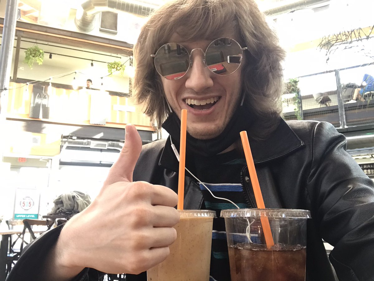NickAzarian's tweet photo. Still in NM. There’s this “food court” type place I stumbled into called Tin Can Alley. Cool spot! It feels like something I’d find in LA! https://t.co/OMMkrVBwWS