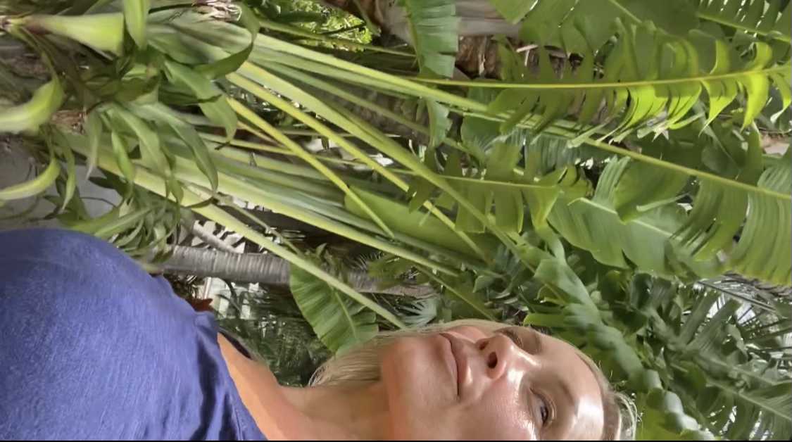 NotBogus's tweet photo. ♥️🌸Hawaii https://t.co/L1AyFbRsoU