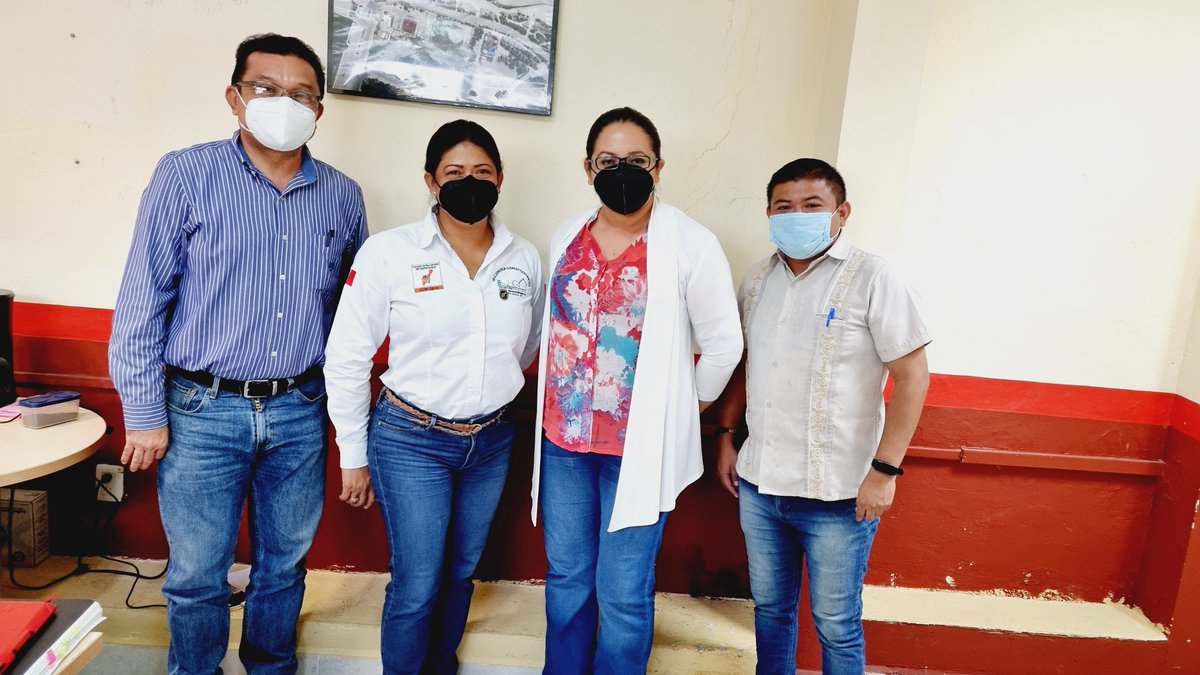 El día 20 visitamos la Dirección de Catastro del Municipio de Othon P. Blanco con la Arq  Alma Gonzalez, el Ing. Amir Padilla, Ing Ismenia Gómez Presidente Covaqroo AC para tocar temas de interés en común. Y en pro de la sociedad. 
#covaqroo 
#ColegioDeValuadoresDeQuintanaRoo