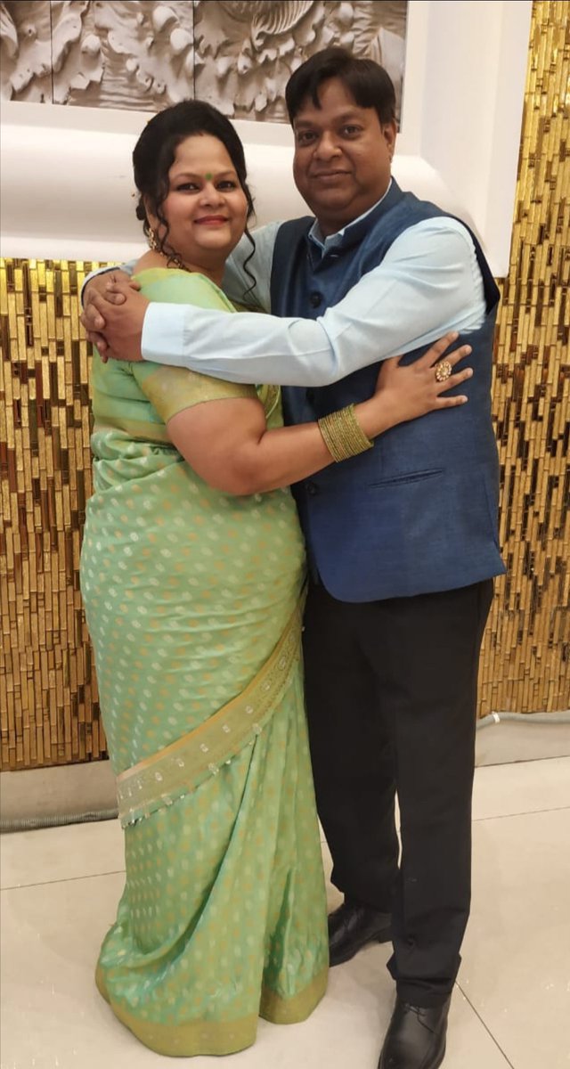 parulpihu's tweet photo. @BirlaWhite Here is my entry for this Lovely contest to show the STRONGEST BOND between us....PYAAR KA BANDHAN Means #UttamPakad....
Janam Janam ka sath hai ....like #BirlaWhite ....
#ExtocarePrimer #Primer #7XAdhesion 
@GarvGupta_ji_ @vivekreshu @amitg2409 https://t.co/elQPpyIove