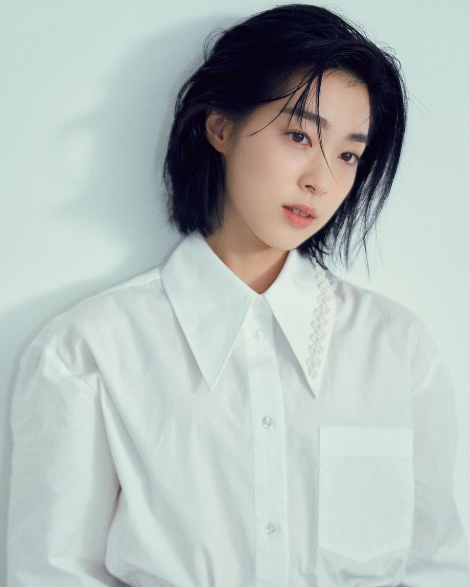 904yiheon's tweet photo. Somebody write a #JoansGalaxy AU where girl boss IO/Yi Oh meets flower shop owner Joan.
#SF8 #ChoiSungEun #KimBoRa https://t.co/fDhwcJtn2V