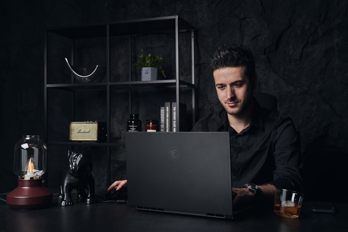 AustraliaMSI's tweet photo. Discrete graphics for discreet gamers.
Hardcore gamer by night, incarnate as the king of the metropolis with the GS Stealth Series.
#GS66 #GS76
https://t.co/cA9eHoZIoP
#MSI #MSIGaming #Laptop https://t.co/KRbxKiawb7