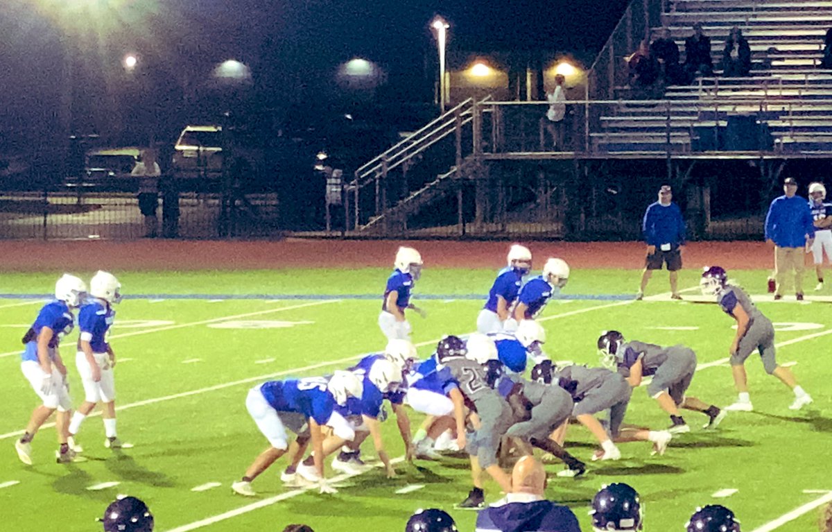 aundrea_hanna's tweet photo. My DOGS played some smash mouth football tonight and brought home the 42-21 WIN over Harrison!! #62ismine #noseguard #linebacker #specialteams https://t.co/vcBDkYeCNm