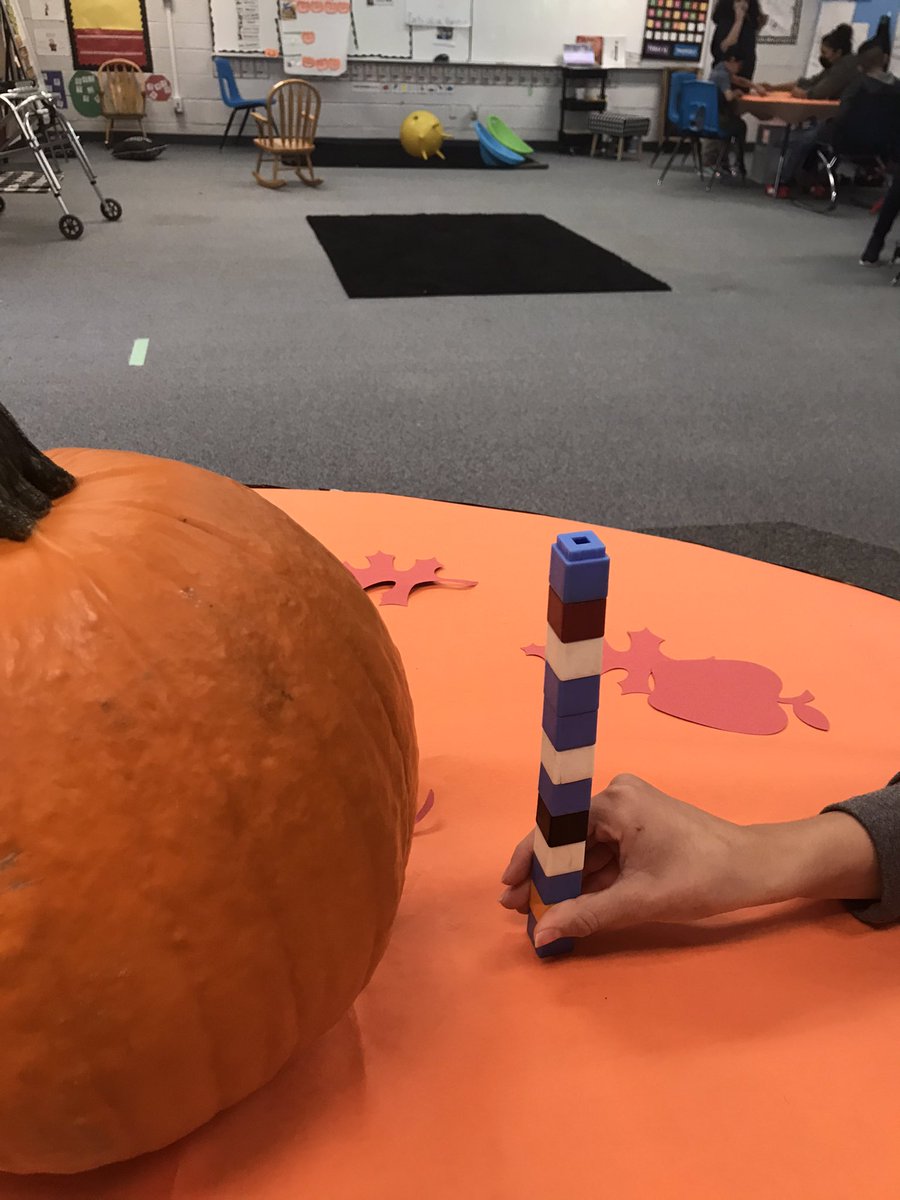 MrsCoolman's tweet photo. Today we celebrated #RockYourSchoolDay We ended our unit on pumpkins 🎃 with a #pumpkinpatch in our classroom! @CraneSchools @ReaganPatriots https://t.co/mNRZxIKoR1