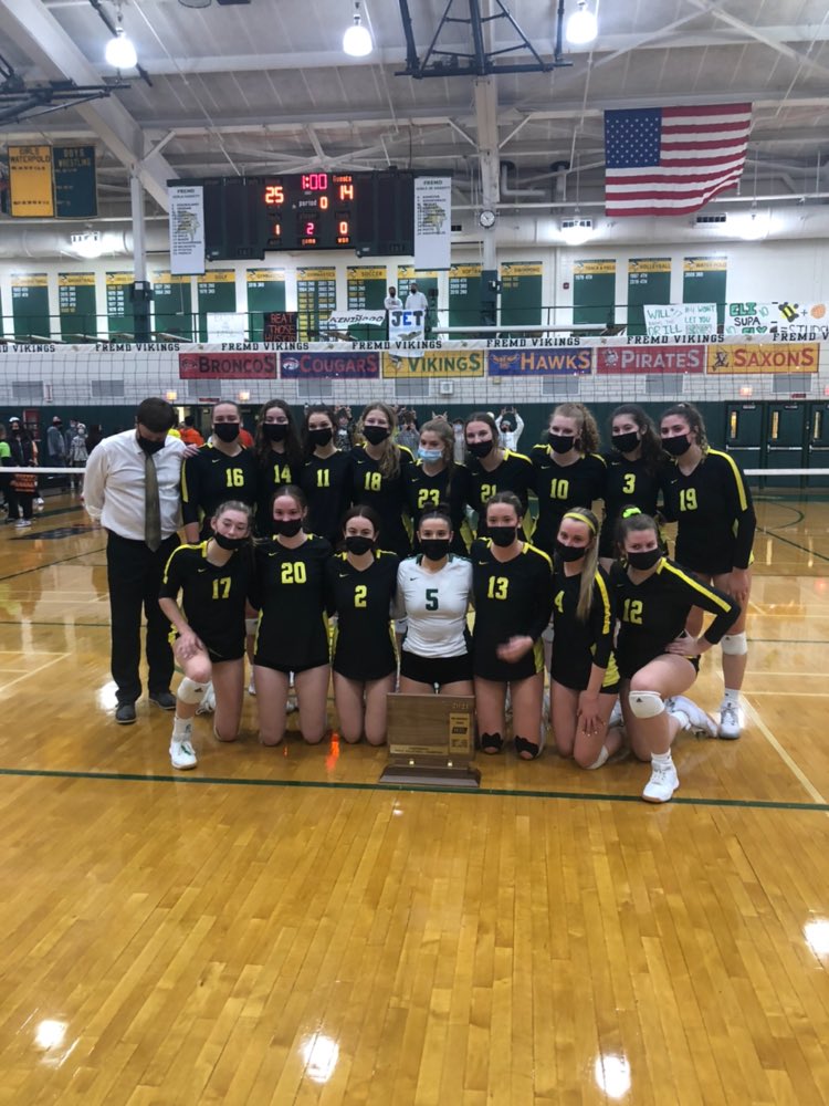 FremdAthletics's tweet photo. Fremd Girls Volleyball are your 2021 MSL Champions defeating Hersey in 2 games 
25-22, 25-14
Congrats to Coach Pinley and his team!  Good luck to both Fremd and Hersey in the upcoming state series! https://t.co/v7MzZbsbW2