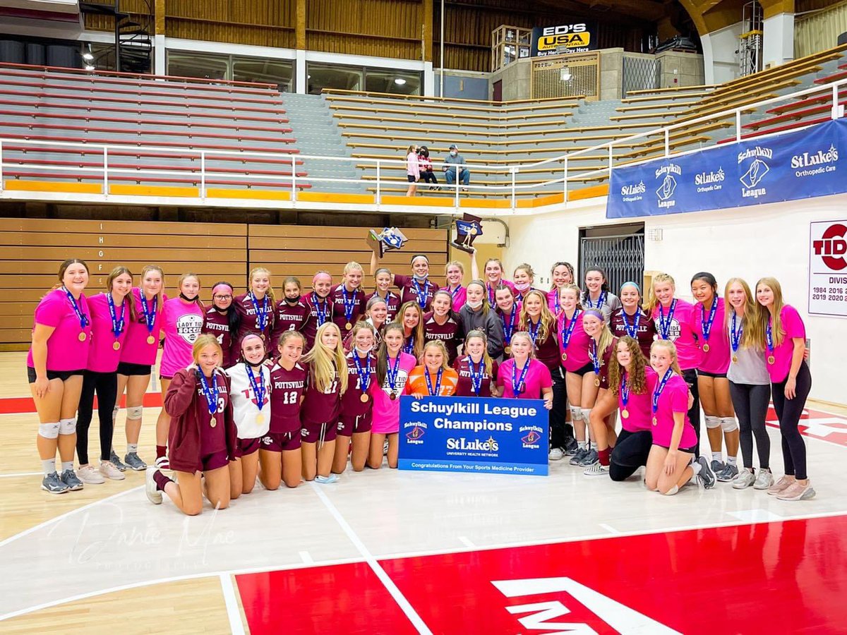 PAHSathletics's tweet photo. What a night:  Girls Soccer and Girls Volleyball Teams both capture League Championships and pose for a photo together https://t.co/zX2MzvgucF