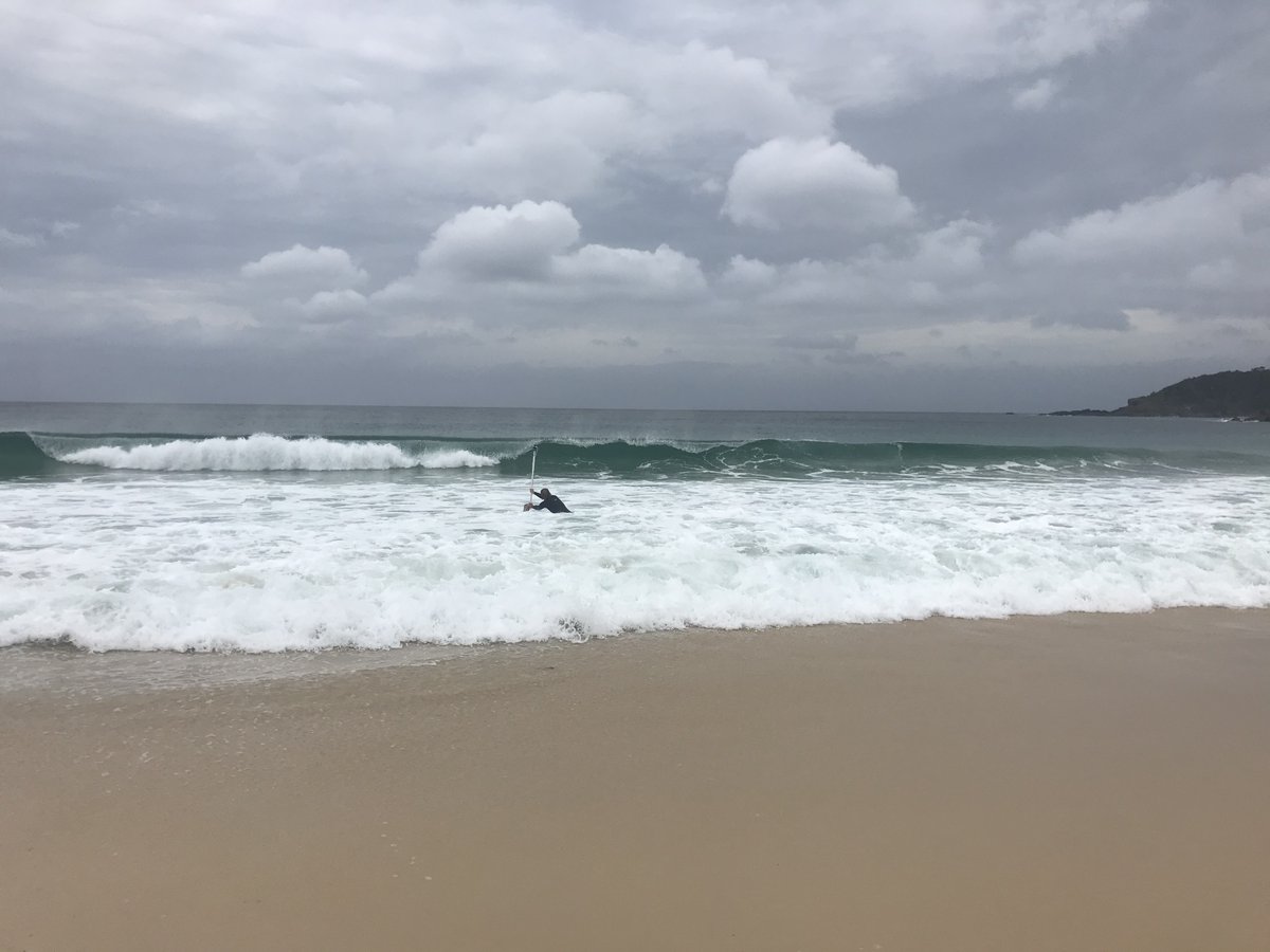 rosey_hart's tweet photo. So much of what happens at the shore is determined by the beach slope and morphology . But how to measure the often un-surveyable? Until a new method of accurately capturing surf zone morphology is developed, the answer is simply....with difficulty! #daysofscience #scienceathon https://t.co/x898Iripin