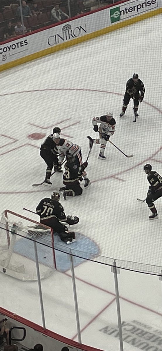 KaylaReid10's tweet photo. Seeing McJesus score in person ✅ https://t.co/ibaghuZRp8