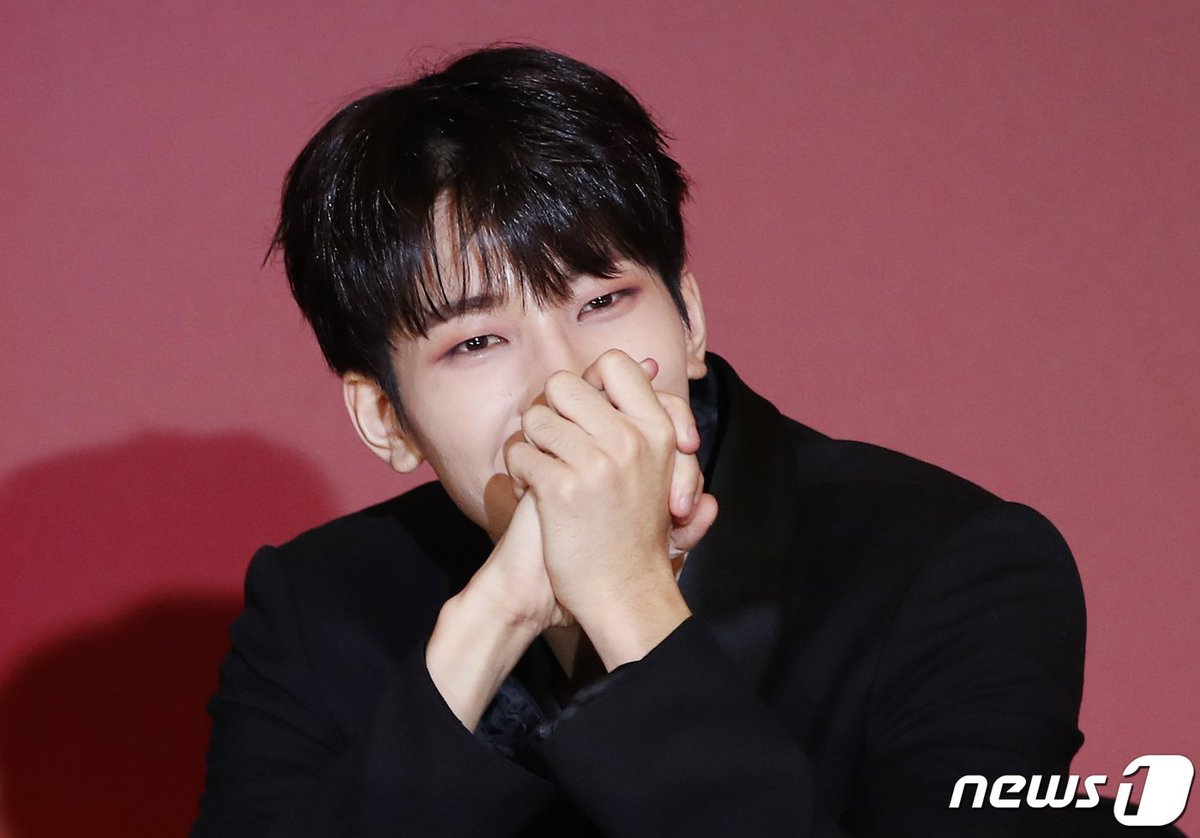 wonubliss's tweet photo. Wonwoo 🖤 #원우 @pledis_17 https://t.co/M4ur8WxzGv