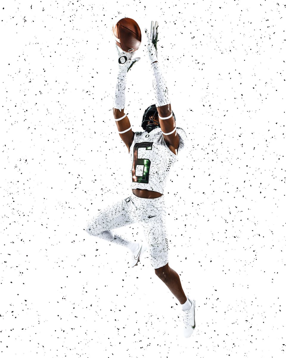 Oregon Football tweet media