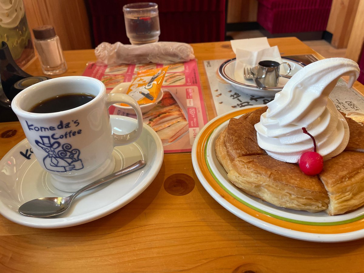 g_gomagsx764895's tweet photo. 最近1人でコメダ https://t.co/fI0IIUfBfz