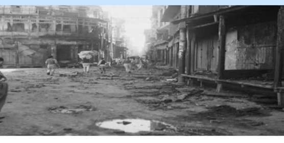 RadioChinar's tweet photo. On 22nd Oct, 1947, #PakistanArmy &amp; raiders entered Kashmir, the valley was completely destroyed, looted &amp; raped
Time may have passed
But the scars remain
Evidence of Pakistan’s betrayal attitude #PakButchersofKashmir
#SavioursofKashmir47
#BudgamLanding 
@MayorofS 
@MirYanaSY https://t.co/Jyn1zdWcg6