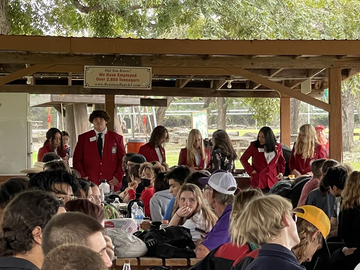 ClhsJustice's tweet photo. SkillsUSA Fall Leadership!! What a successful day! 1st step to qualify for WLTI complete! Next is running for district and state office! @CLHS_Principal @jycisd3 @canyonlakehs @Supt_comalisd https://t.co/aAp92ttunx
