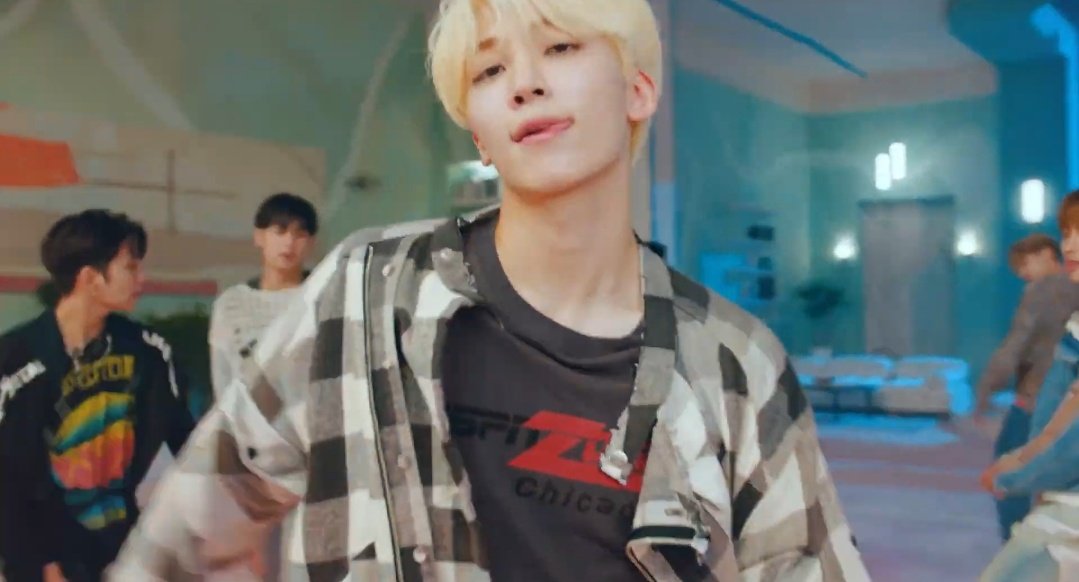 cheatinghannie's tweet image. ATTACCA DID THIS TO JEONGHAN !!!