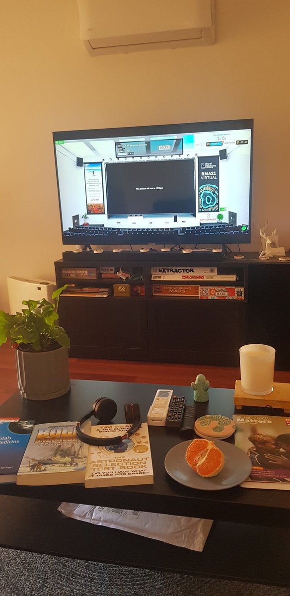 dr_AntoR's tweet image. My day at @RuralDoctorsAus @ACRRM #RMA21 all set. And my readings for Masters #spacemed paper at hand for my paper I&apos;m desperately trying to finish between sessions!