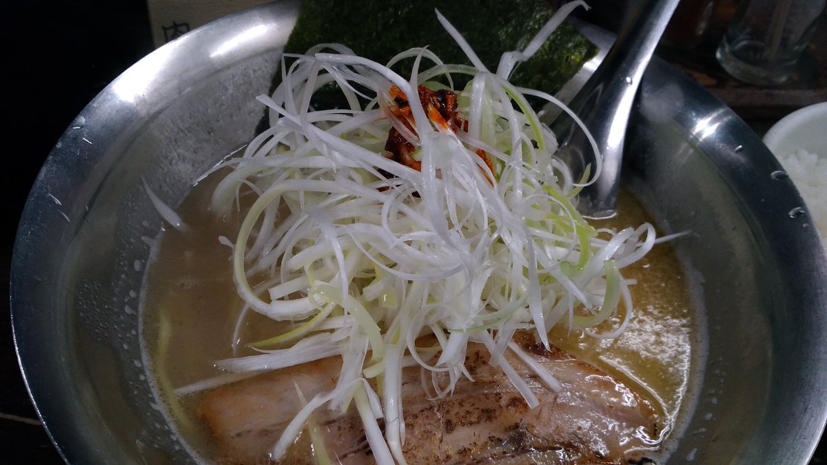 furusan's tweet photo. 燦燦@江古田
ねぎラーメン650円ライス100円
ウマウマごちそうさまでした。

#燦燦
#江古田
#豚骨
#ラーメン
#らーめん
#らぁめん
#らぁ麺
#つけめん
#つけ麺
#ラーメン巡り
#ラーメ���大好き
#ウマウマ
#ごちそうさまでした https://t.co/URZxs1zTjA