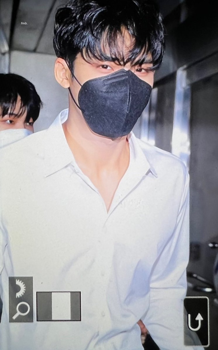 fmb_mingyu tweet picture