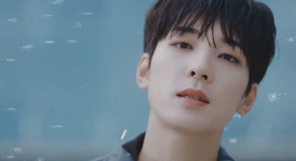 won___u's tweet image. ww: [acting solemn, staring into distance dramatically]
me: oh my god sir; you’re adorable 🥺💕 the cutest !