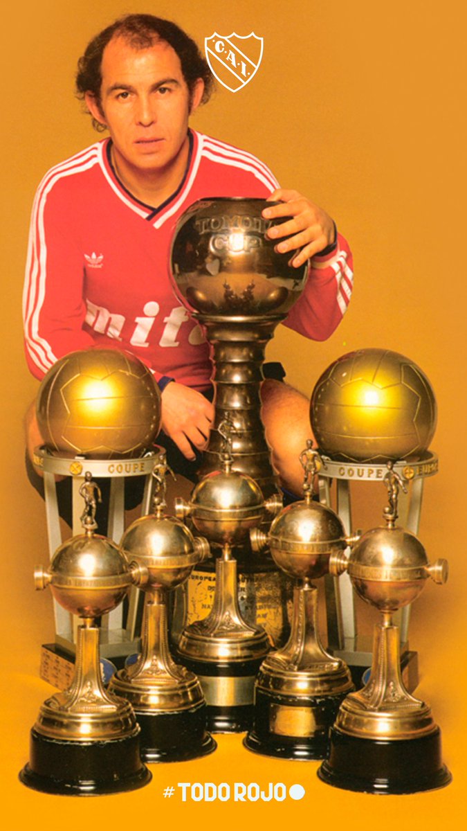 nacho23ska's tweet photo. Sooolo le piiido a Diooos,
que Bochini juegue para siempre,
Juegue para siempre en #Independiente 🎶
para toda la alegria de la genteee! 🎶

⚽️1️⃣0️⃣🇦🇹👑🏆 https://t.co/5axzsGVrvz