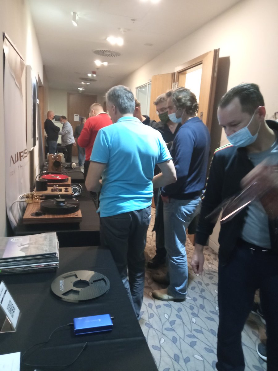 ear_men's tweet photo. Thank you #TooLoudFest !
What a great time we had and enjoyed the great sound. ❤
Until next time 🎶
#earmen #tradeshow #earmenpresentation #tradutto #staccato #champ #presentation #worldpresentation #hifi #portable #zagreb #doubletreehotelbyhilton https://t.co/FhOUkNJdui