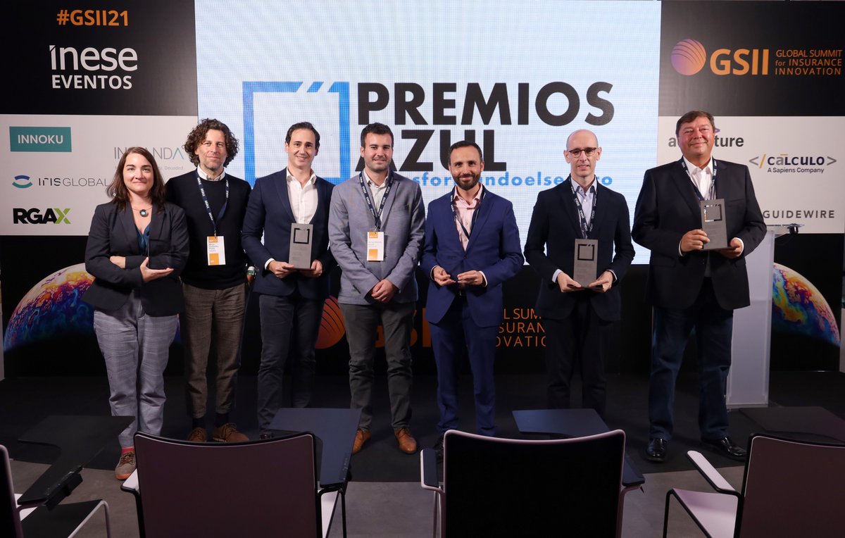 onlygal_'s tweet photo. 🏅Ayer tuvimos el privilegio de recoger el reconocimiento de @Inese_seguros por nuestro proyecto de #iA 'DataRobot' para la mejora del análisis de #riesgos en las pólizas de nuestro seguro de Impago de Alquiler. ¡Enhorabuena al equipo DAS!
#PremiosAzul #accésit #innovación https://t.co/E3aWD7o5we