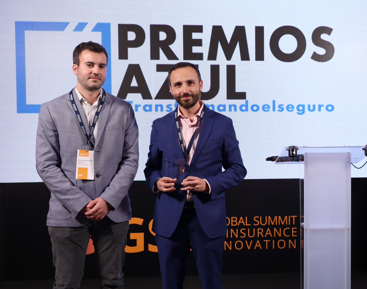 onlygal_'s tweet photo. 🏅Ayer tuvimos el privilegio de recoger el reconocimiento de @Inese_seguros por nuestro proyecto de #iA 'DataRobot' para la mejora del análisis de #riesgos en las pólizas de nuestro seguro de Impago de Alquiler. ¡Enhorabuena al equipo DAS!
#PremiosAzul #accésit #innovación https://t.co/E3aWD7o5we