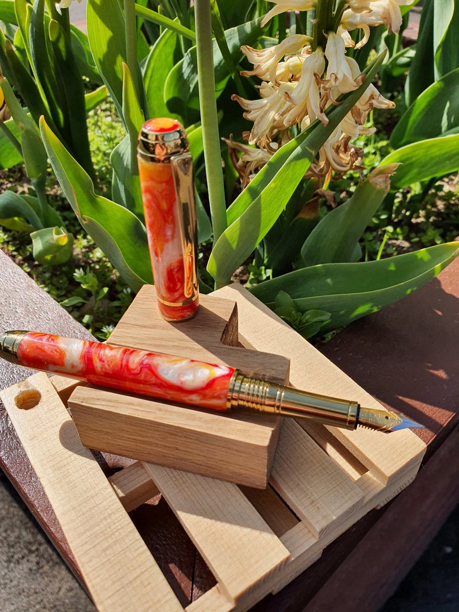 beaupensuk's tweet photo. Hi Everyone, 
This is one of our Handmade Resin Fountain Pens from our Elite range all Handcrafted by ourselves- @beaupensuk in our Lancashire workshop UK
https://t.co/D5l6TwHrbE 
Comes with converter,but you can use a universal cartridge 
Message us if you are interested https://t.co/Y7jsZUdC5o