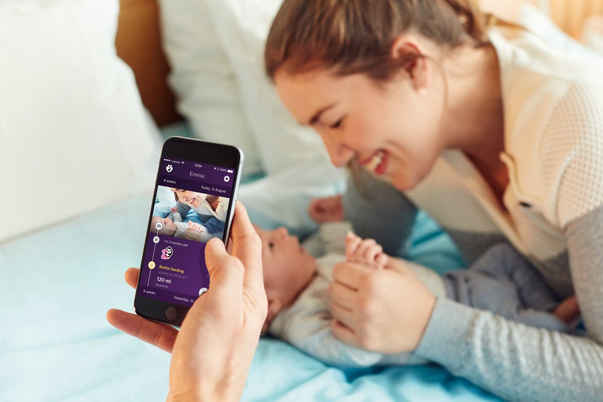 kindundjugend's tweet photo. Smart gadgets for parents #4: Smart socks monitor baby's sleep and vital signs.  🧦
Learn more about the most popular tools and the exciting market in our blog post
https://t.co/zS7H0kqsEF https://t.co/BUuAr4Rgh4