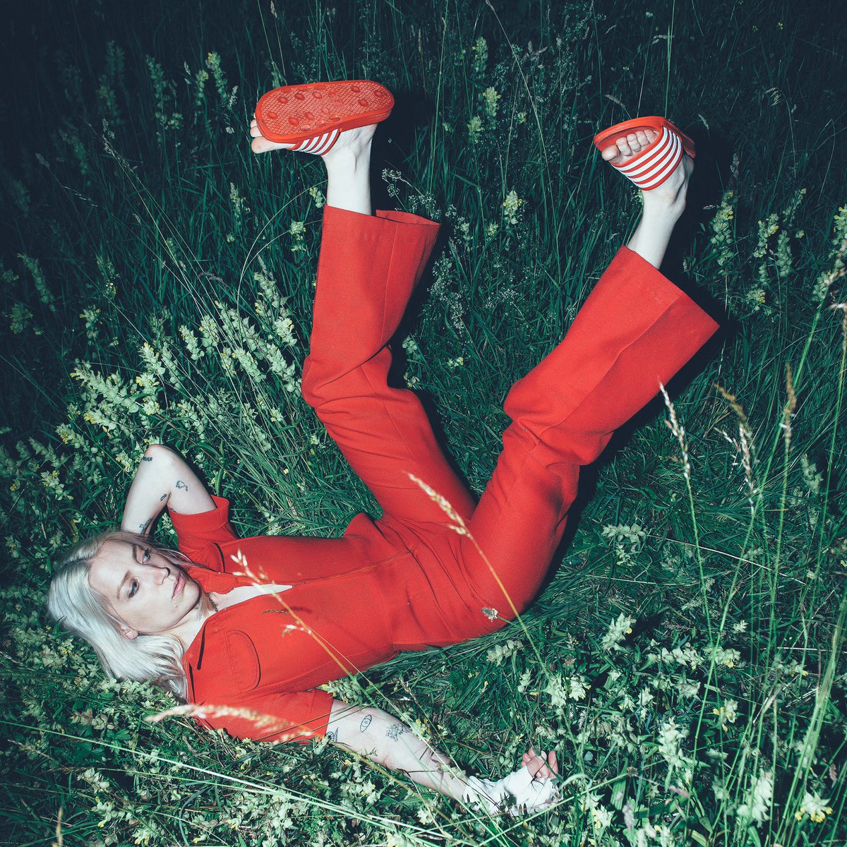 Mouthwatering's tweet photo. very happy to announce the new and fifth full-length album by @EvelinnTrouble :

LONGING FEVER

is finally out! Stream it or order a CD / Vinyl here > https://t.co/8kizANAEE5
🔺
#evelinntrouble #longingfever #soundoftrouble #poprecord #zürich #berlin #basel #mouthwateringrecords https://t.co/5CNhWIqxXw
