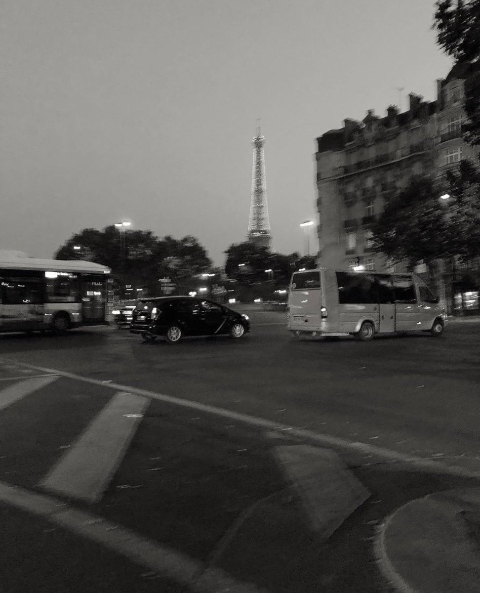 étoile tweet media