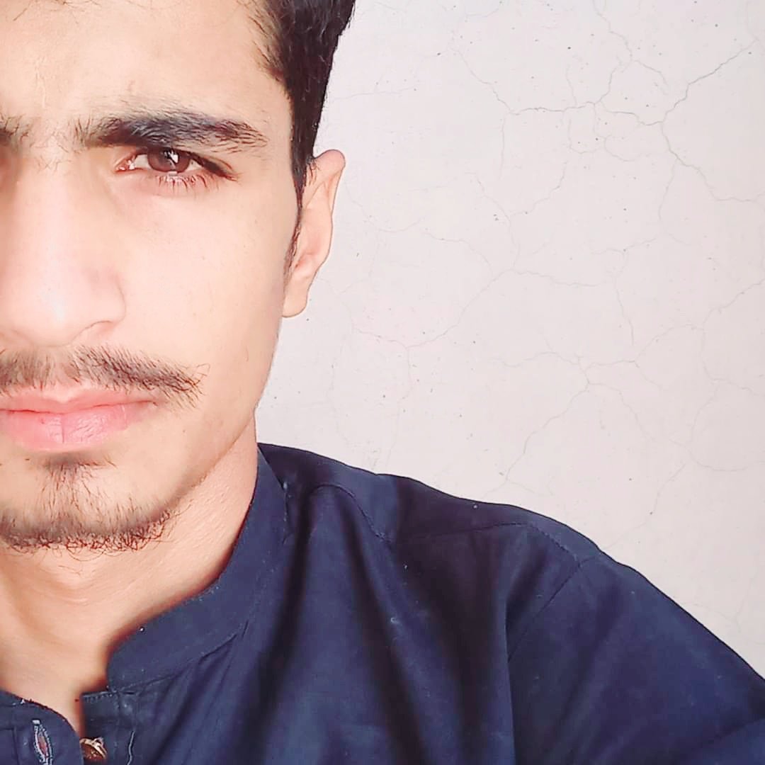 Hamza02112's tweet photo. #NewProfilePic https://t.co/OX6S2Cf3zE