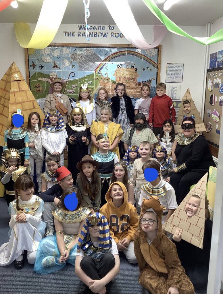 saintmarysnm's tweet photo. Saint Marys has been very busy today with our collapsed curriculum day! Here is a picture of each class in their costumes based on their topics. They all look fantastic, thank you to all the parents/carers who have put so much effort into these outfits! #Stmarysfmaily 💙 https://t.co/RkA5SEUXm2