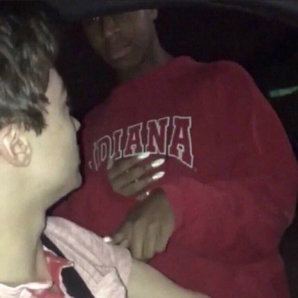 imma need to see these niggas HANDS at the concert