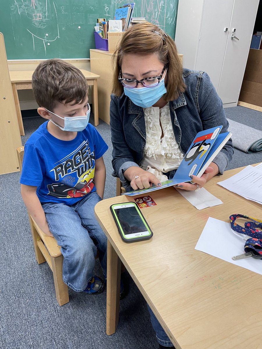 MainStreetCDC's tweet image. What a great family event- #BookBounce is getting these kiddos and their parents on the path to school success! @preschool #earlychildhoodeducation #literacy
