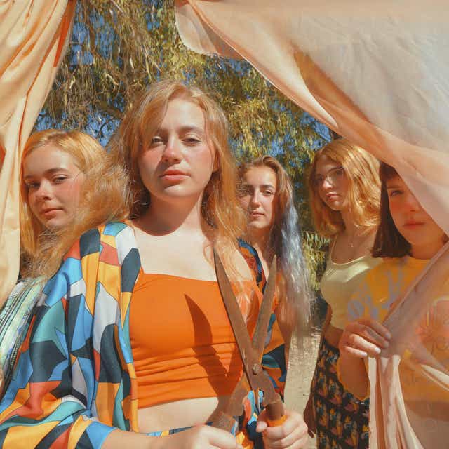 LocalDeEnsayo's tweet image. Aquí bit.ly/2Z7v8WC llevas el @LocalDeEnsayo de anoche en @canalfiesta con lo más reciente (o casi) de @ColecDaSilva, #Riverboy, @SolarRock, @sarajevo84band, @replays_dance, la felicitación por nuestro 30 aniversario de @mondoairbag y la entrevista con @lasdianas_ Ea