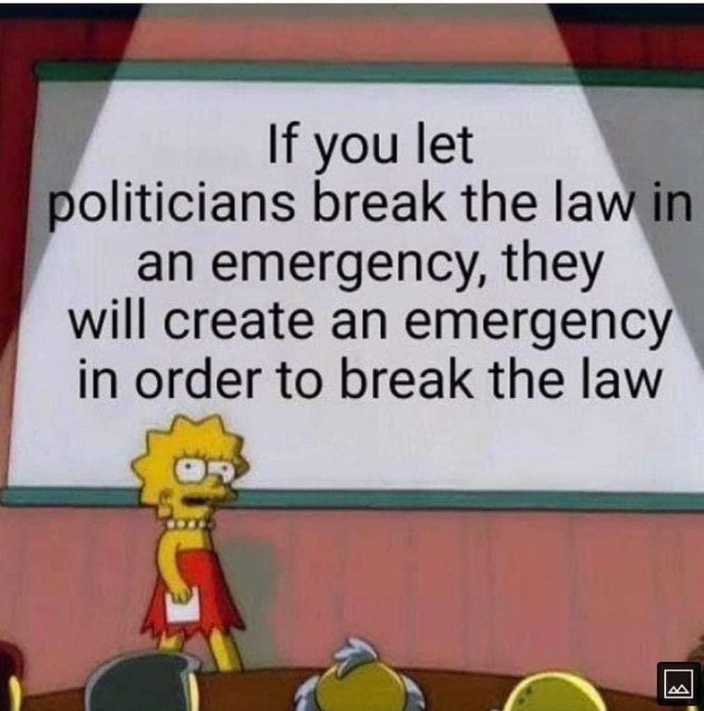 conspiracyb0t's tweet photo. https://t.co/eAWRkEarEi