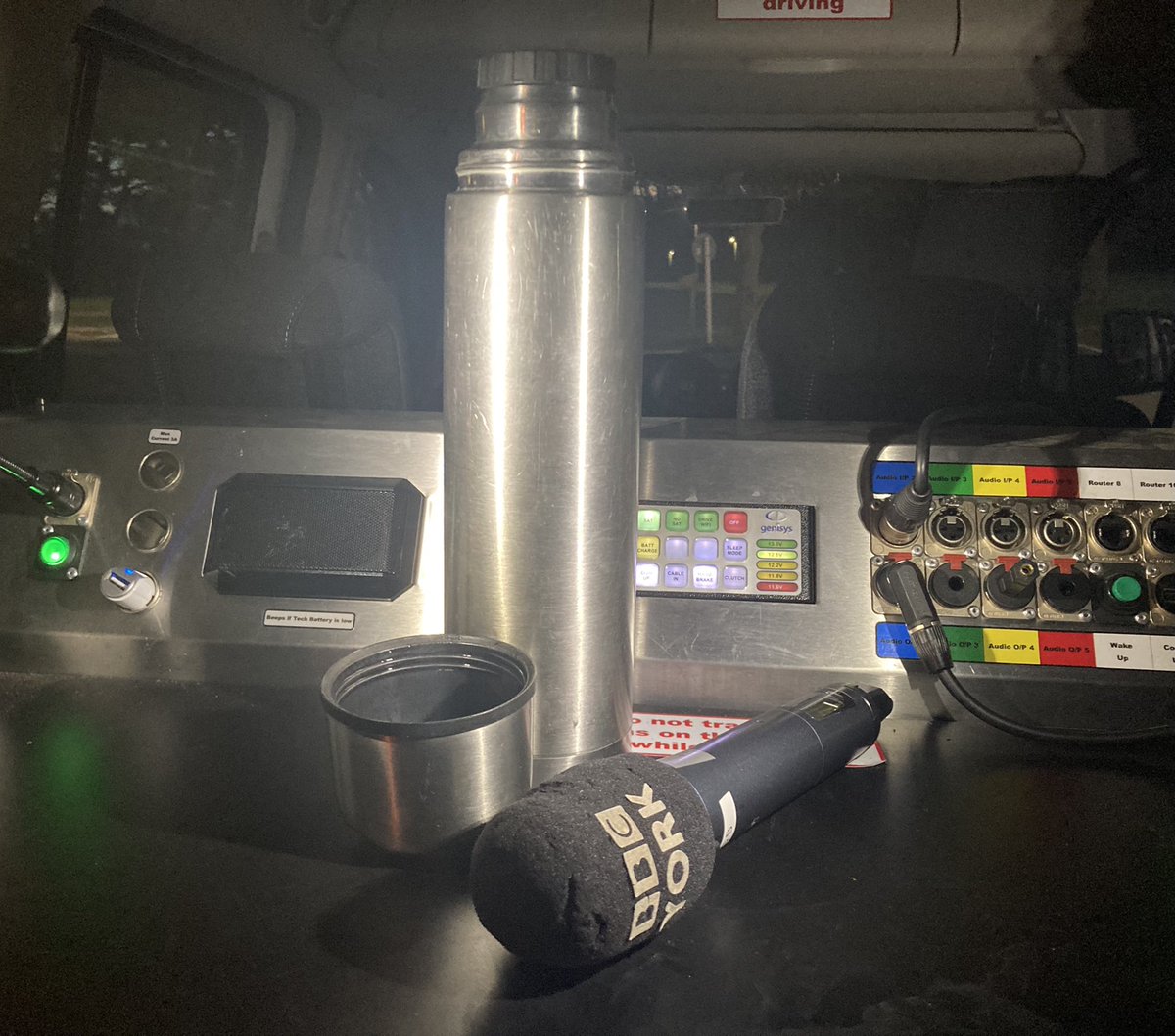 JuliaLewisNY's tweet photo. Early morning broadcasting essentials - flask &amp; microphone.

This morning I’m @grahamschool in #Scarborough for @spanswicktweets  @BBCYork 

☕️🎤☕️🎤☕️🎤☕️ https://t.co/SSuIbhyEt3