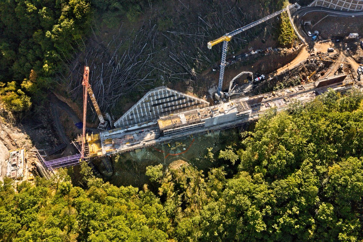 Rail_Info_SLO's tweet photo. Zračna📷z enega od gradbišč pri drugem tiru Divača-Koper. Več info in slik na ➡️  https://t.co/3AfGMqOQEi https://t.co/1FFDXb8Dd1