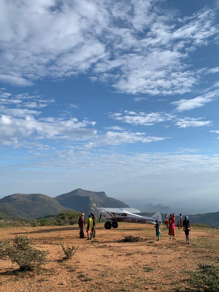 NaibungaC's tweet image. So just as @MDconservation was doing some air wildlife patrols in a chilly morning, noticed a newly graded airstrip in our HQs, WakumbeHills &amp;amp; decided to try landing. Then poof safely lands. Children were excited to see the first airplane lands here 🥰🥰. 
@NRT_Kenya 
@EUinKenya