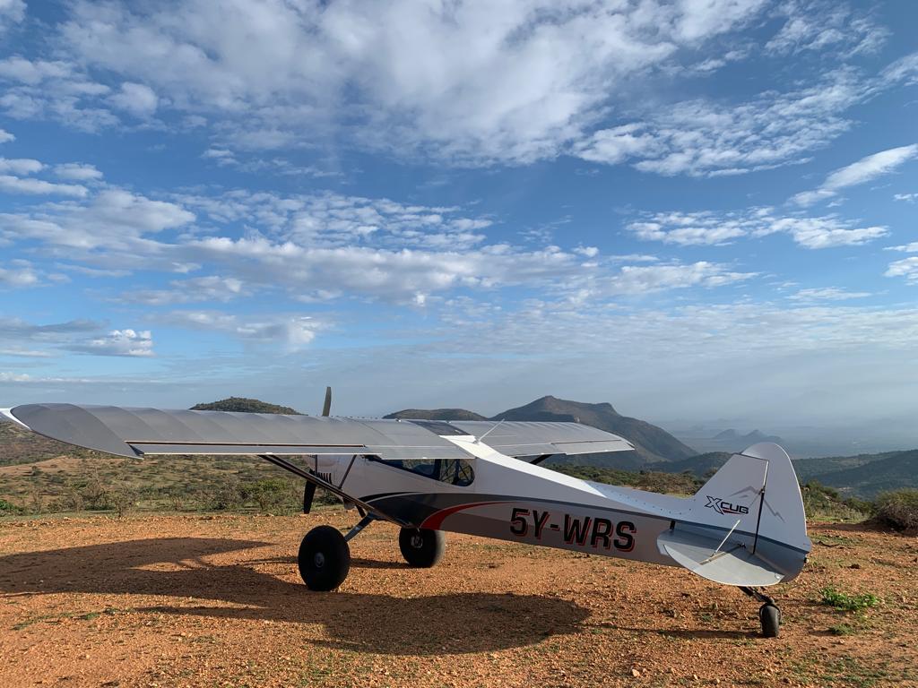 NaibungaC's tweet image. So just as @MDconservation was doing some air wildlife patrols in a chilly morning, noticed a newly graded airstrip in our HQs, WakumbeHills &amp;amp; decided to try landing. Then poof safely lands. Children were excited to see the first airplane lands here 🥰🥰. 
@NRT_Kenya 
@EUinKenya