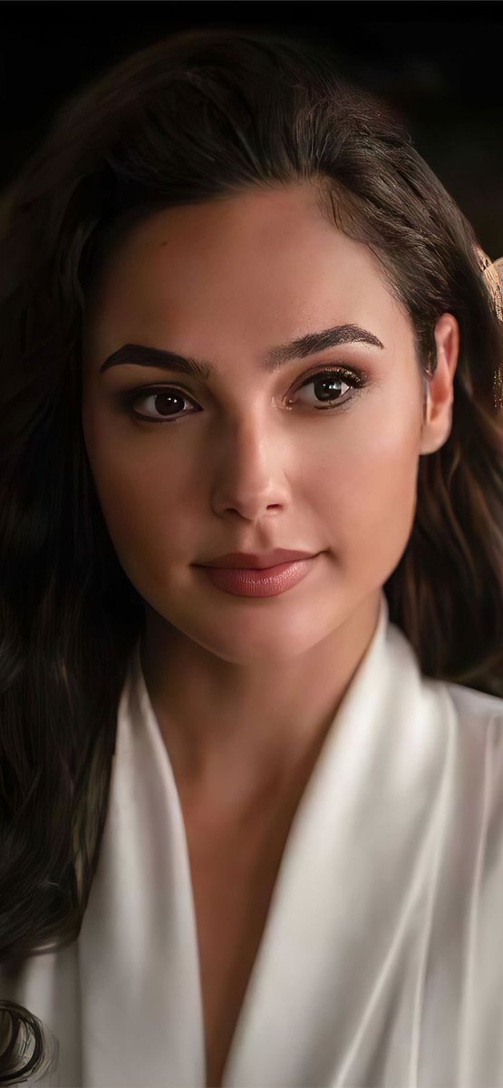 becomingpurvi's tweet photo. A character is close to my heart today because you were so close as an artist. @GalGadot
You are the reason I understand Wonder Woman as a character sincerely. #80yearsofwonderwoman https://t.co/PYvd9w9ALT