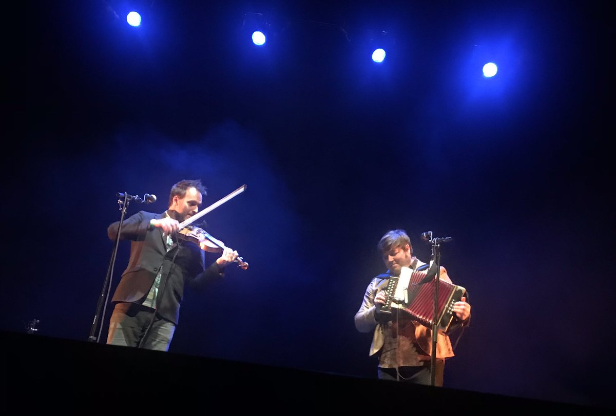 Stunning set from <a href="/spiersandboden/">Spiers & Boden</a> <a href="/McrFolkFest/">Manchester Folk</a> So happy to hear them play together again!